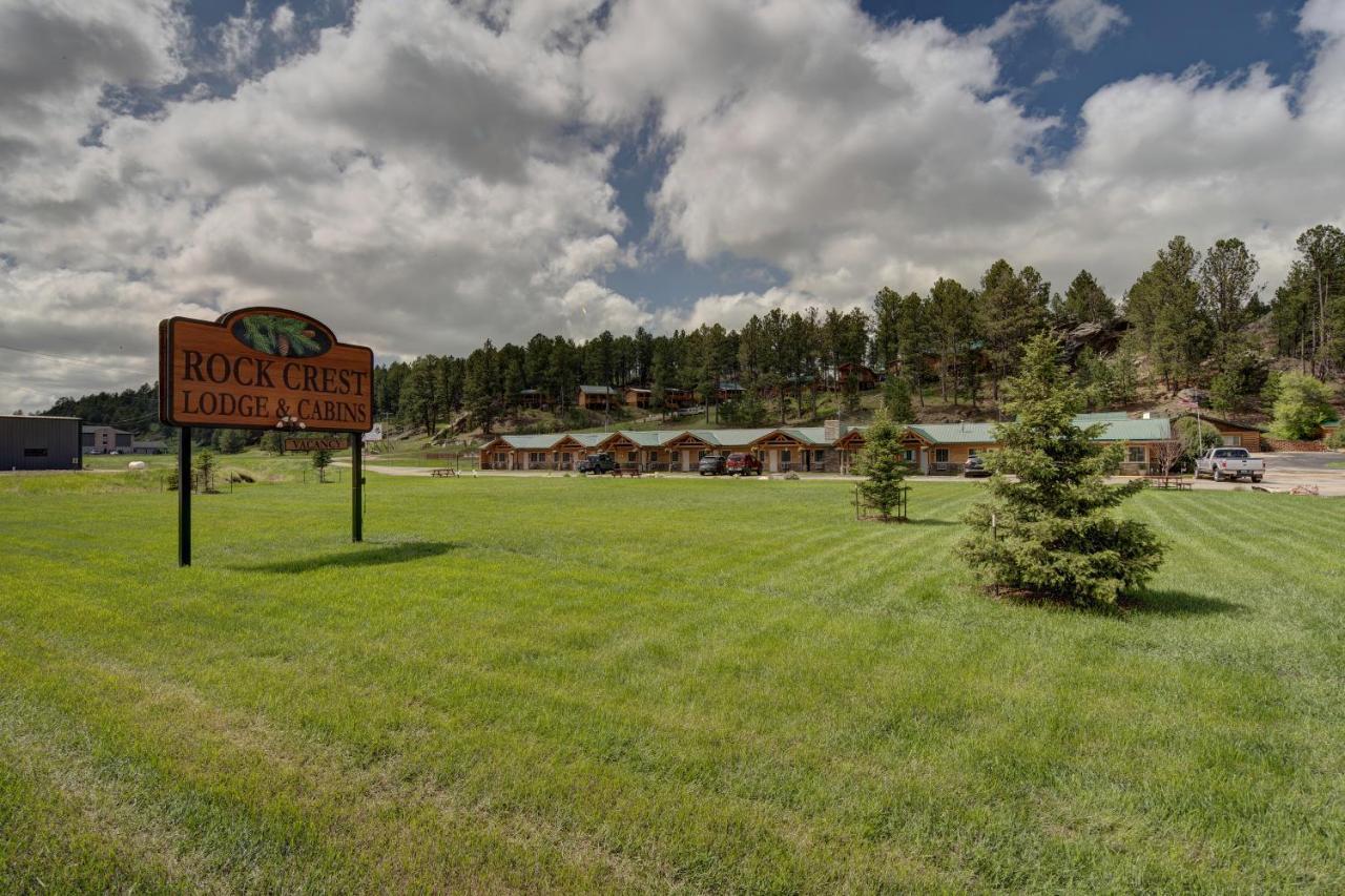 Rock Crest Lodge & Cabins Къстър Екстериор снимка